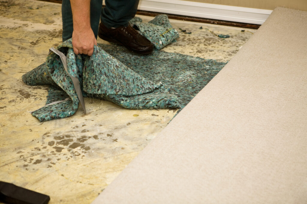 carpet cleaning and carpet stretching